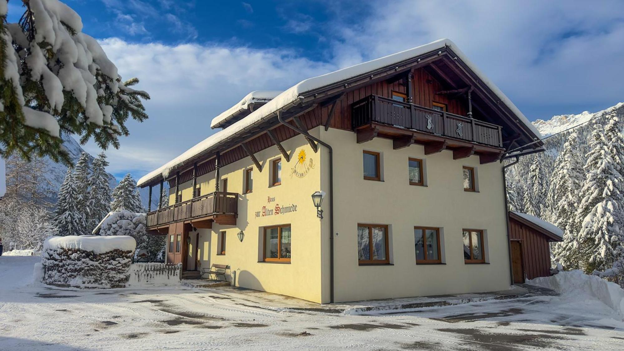 Alte Schmiede Hotel Leutasch Exterior foto